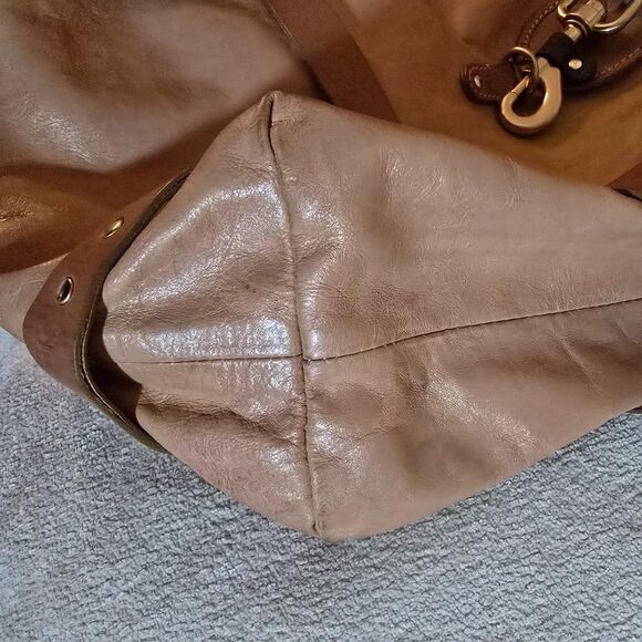 Chloe Kerala Leather Tote Bag - Picture 9 of 10